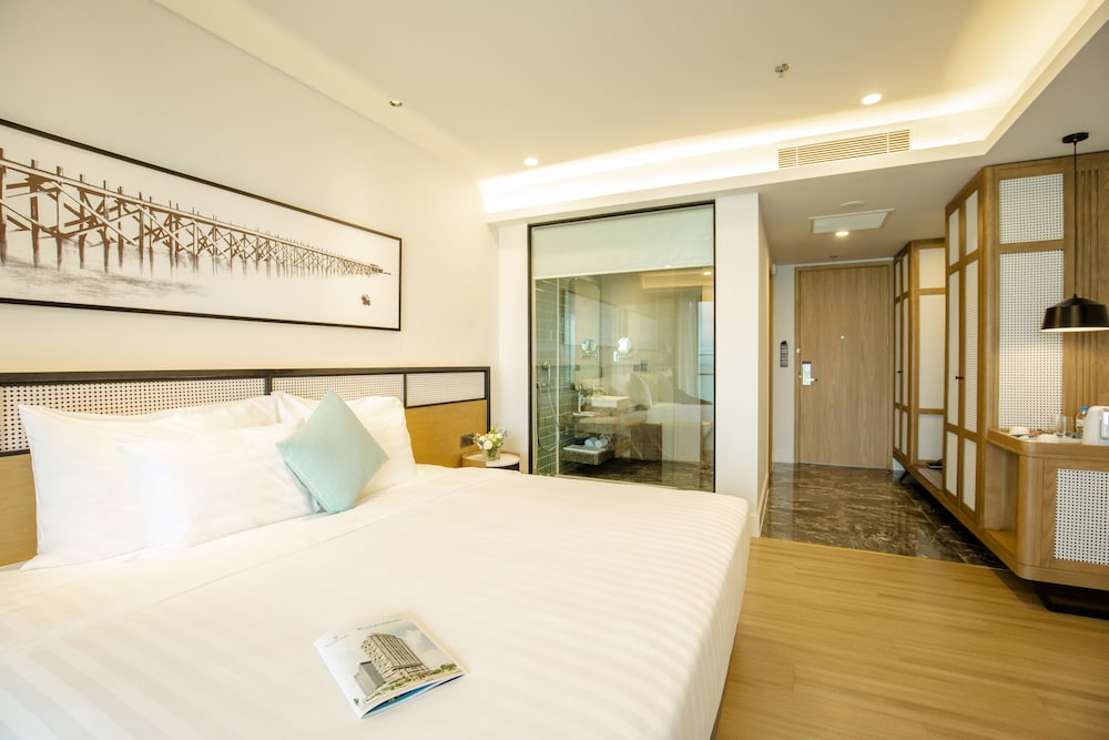 Deluxe Double Room, Sea View - Photo 4