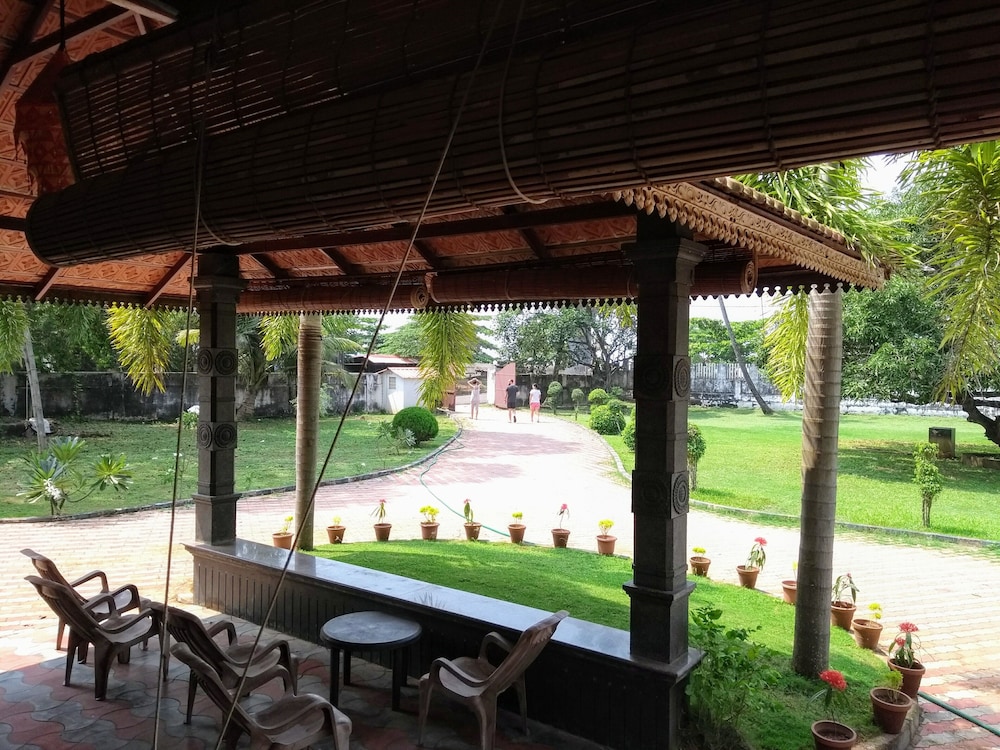 Deluxe Room, 3 Bedrooms, Beach View, photo 6