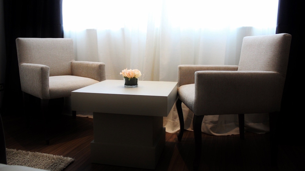 Premium Double Room, City View photo 2
