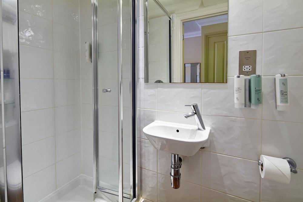 Single - Crash Pad photo 3