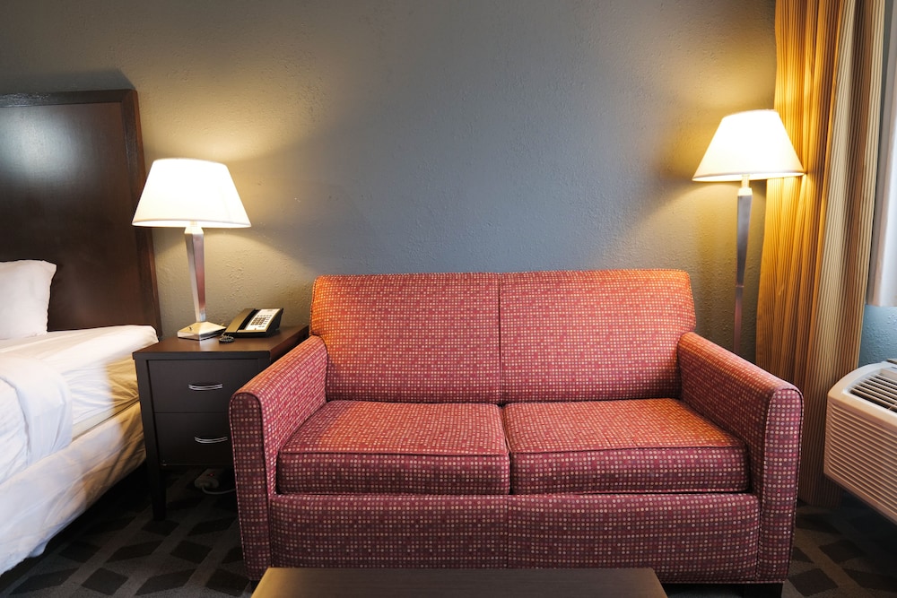 Suite, 1 King Bed, Non Smoking - Photo 15