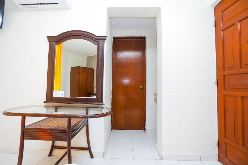 Standard Room, 1 Double Bed - Photo 3