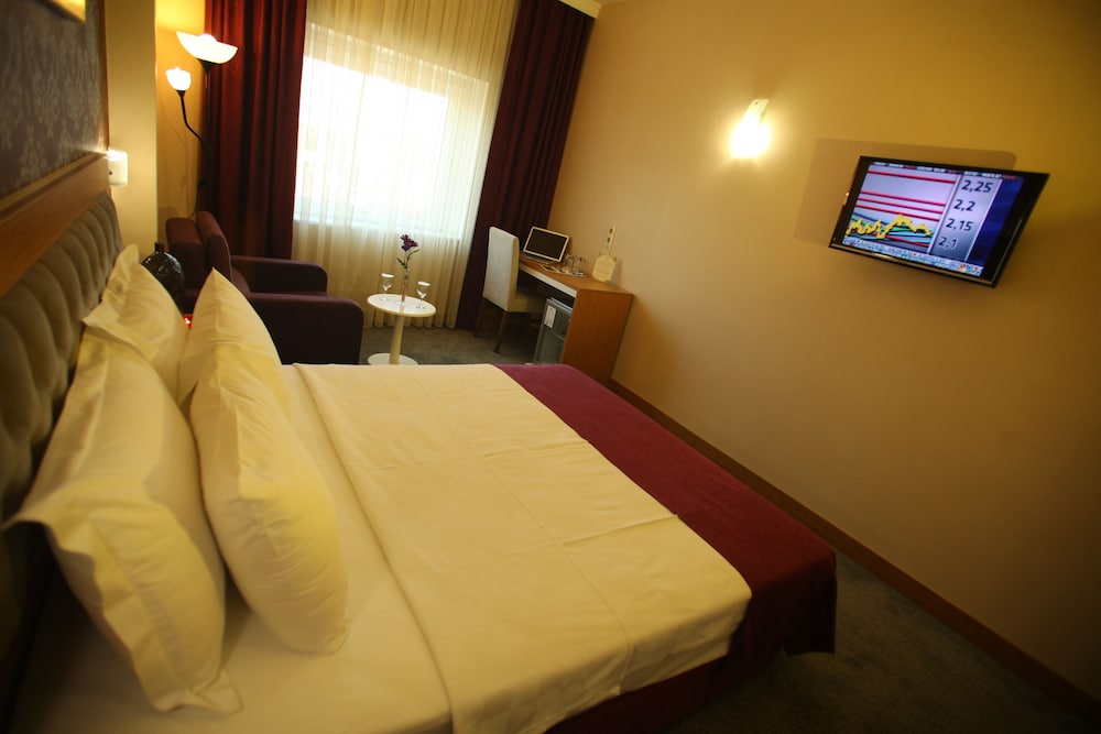 Standard Double Room photo 3
