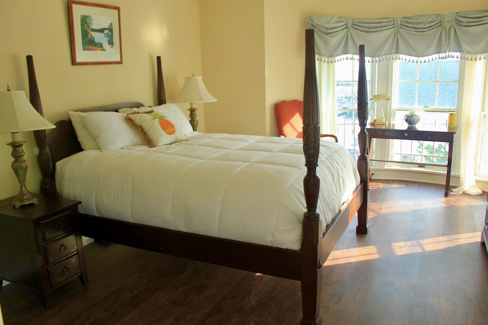 The Nucky Johnson Suite photo 2