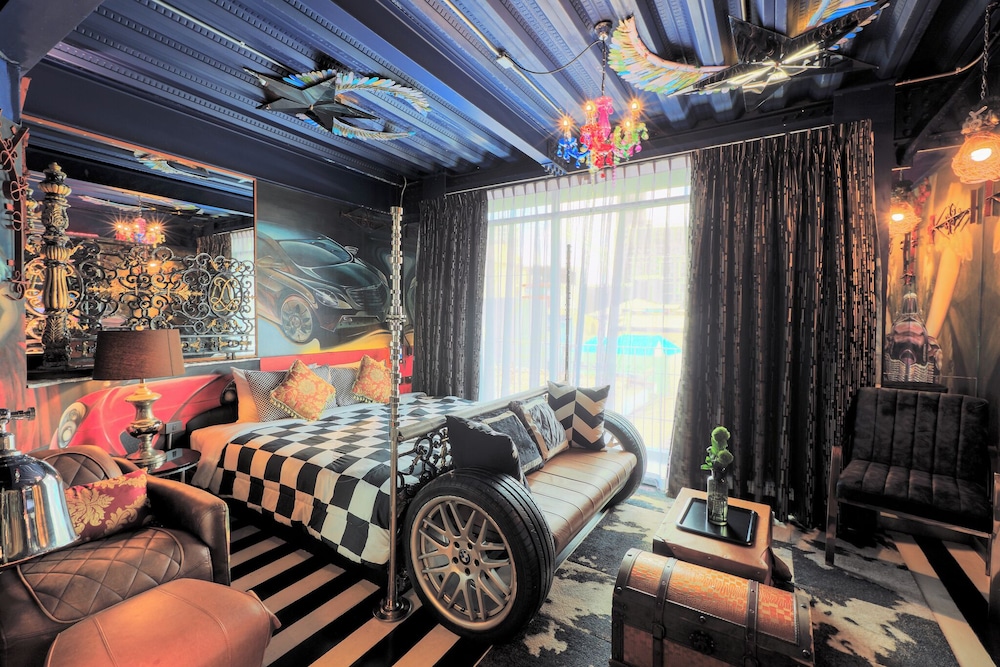 Experience Room