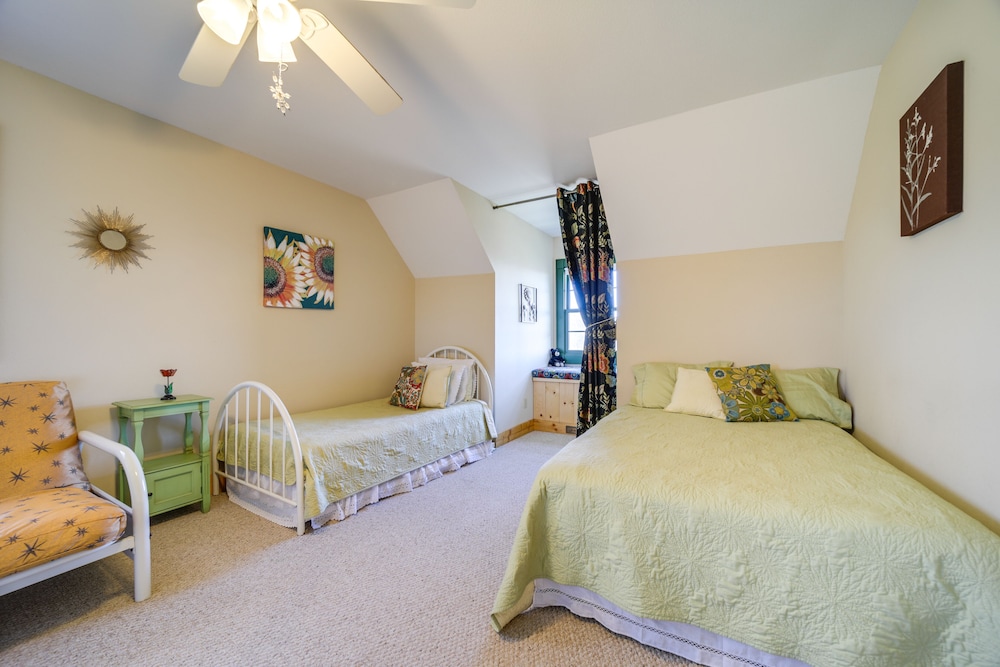 House (4 Bedrooms) photo 2