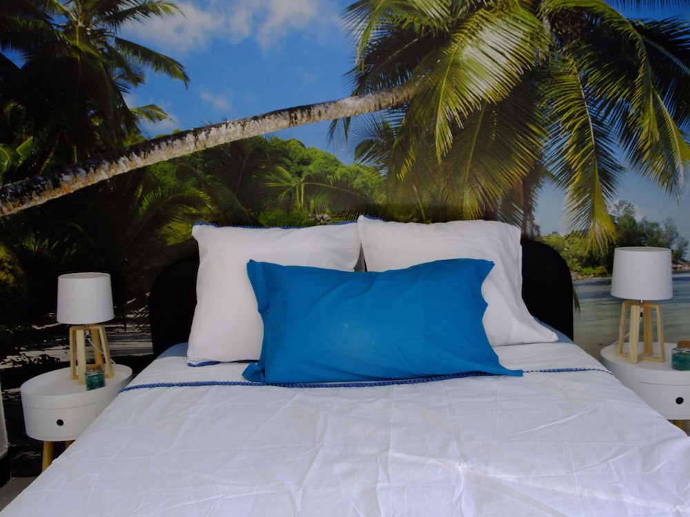 Double Room (Bleu) photo 1