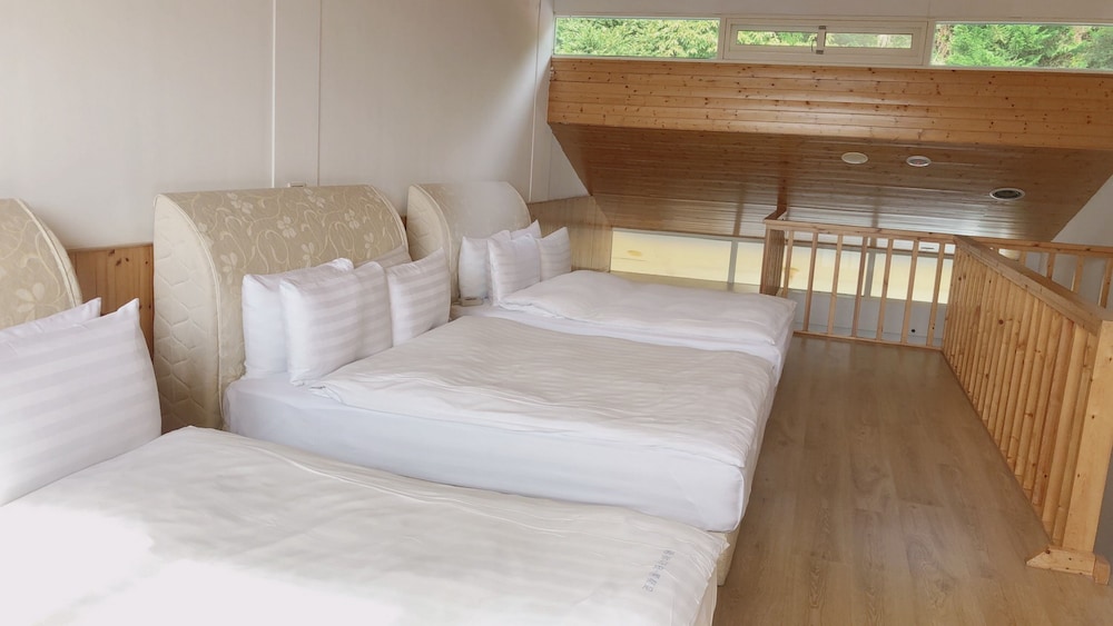 Panoramic Loft, Balcony photo 3