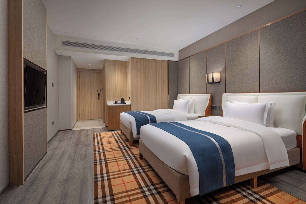 Deluxe Room, 2 Double Beds, Non Smoking photo 1