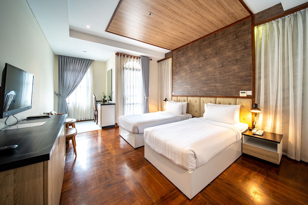 Deluxe Twin Room, 2 Twin Beds, City View photo 1