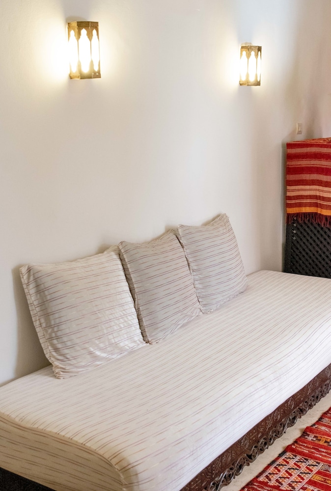 Double Room (Menzeh)