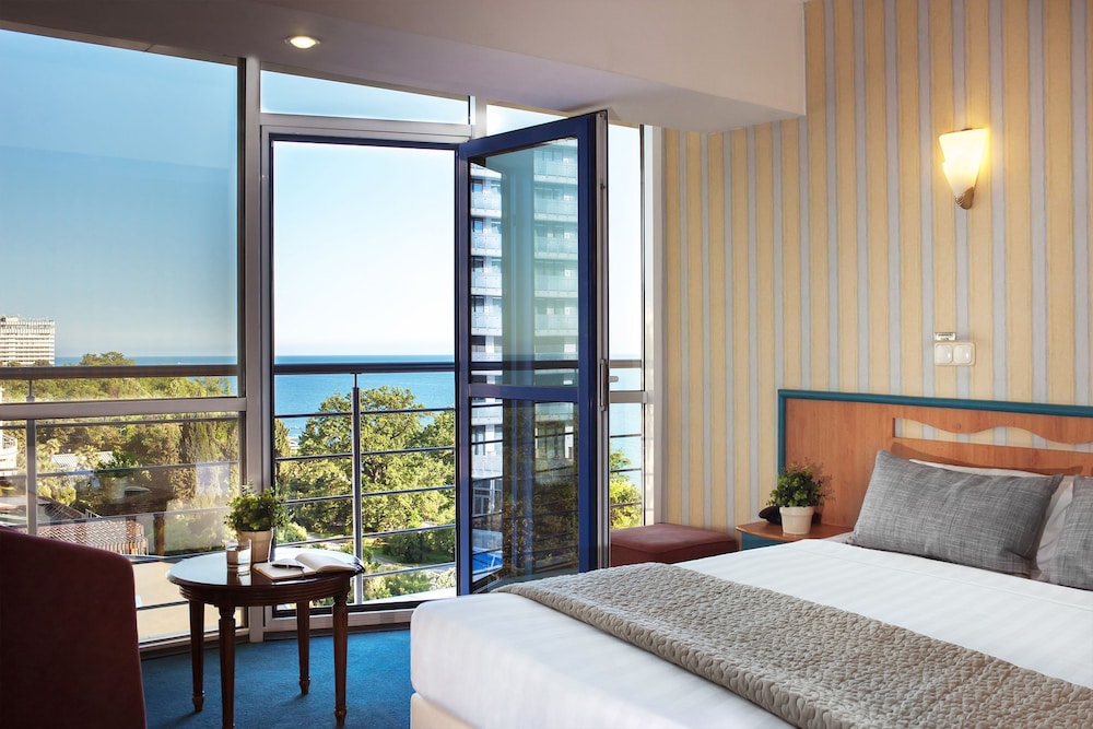 Superior Double Room, Balcony photo 2