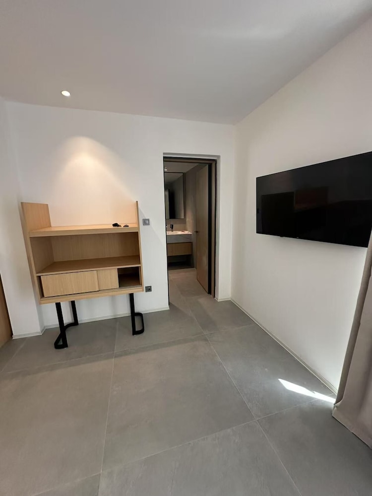 Deluxe Double Room - Photo 2