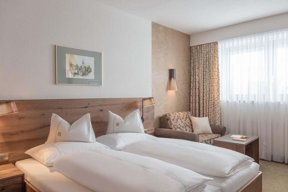 Deluxe Suite photo 1