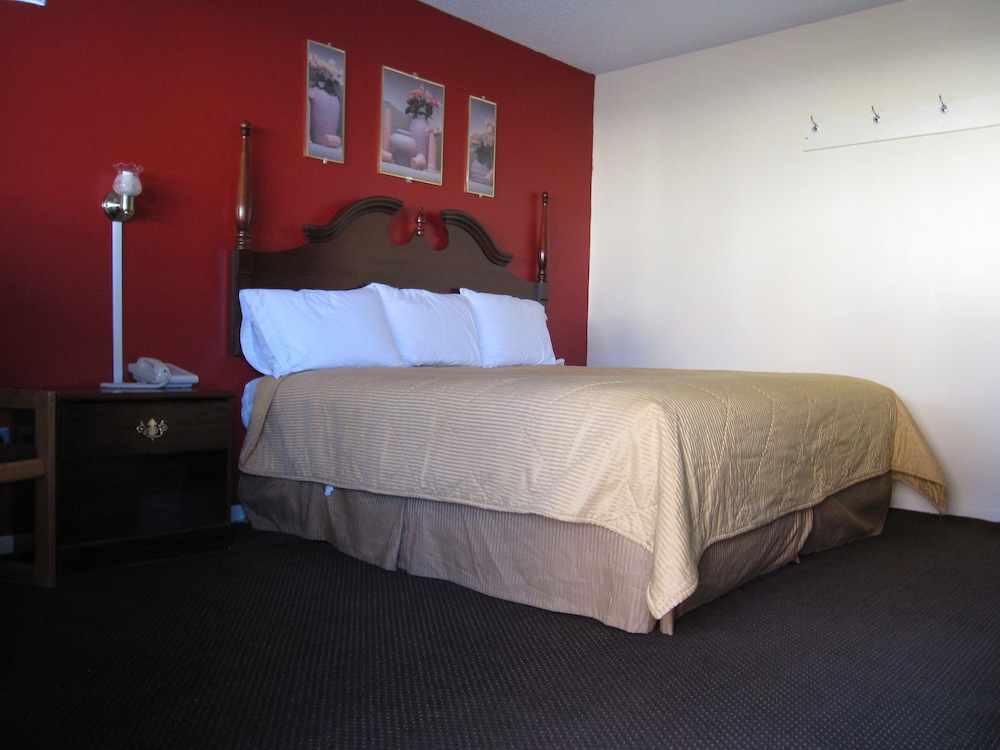 King Room, Non-Smoking photo 2