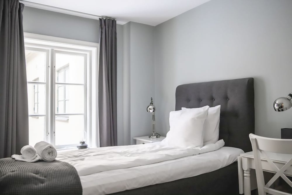City Studio, 1 Large Twin Bed photo 2