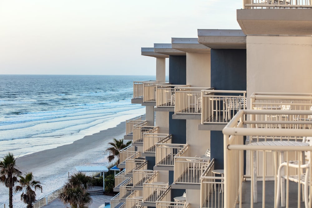 Double Room, Balcony, Oceanfront - Photo 2