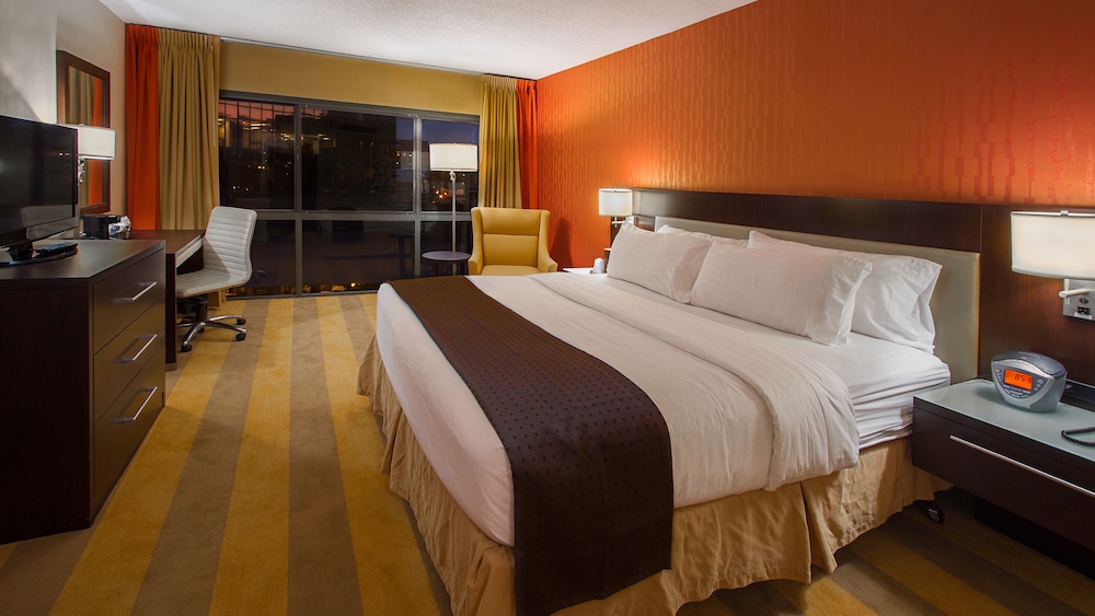 Standard Room, 1 King Bed