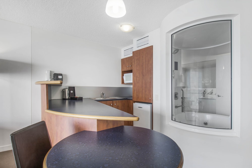 Room, 1 Bedroom - Photo 2