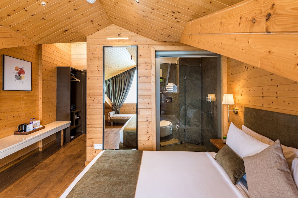 Attic Kanchenjunga View Room photo 1