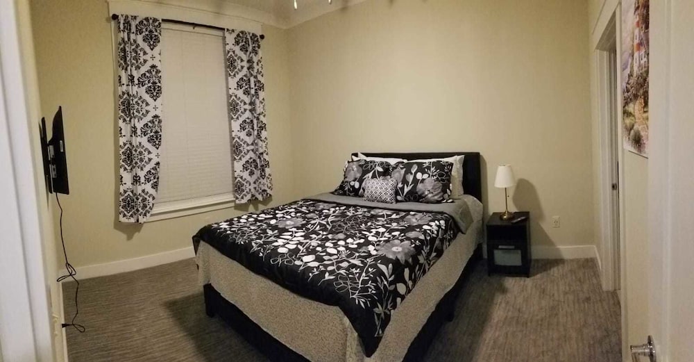 Luxury Apartment