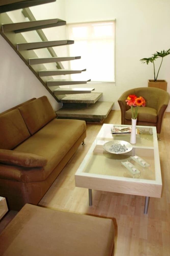 Loft photo 3