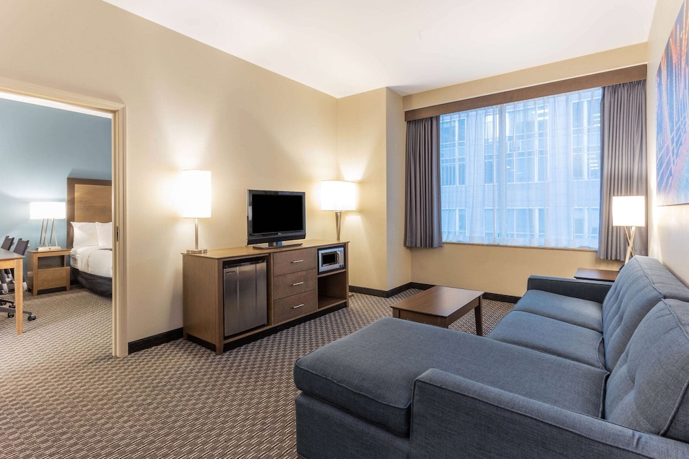 Suite, 1 Bedroom, Non Smoking - Photo 5