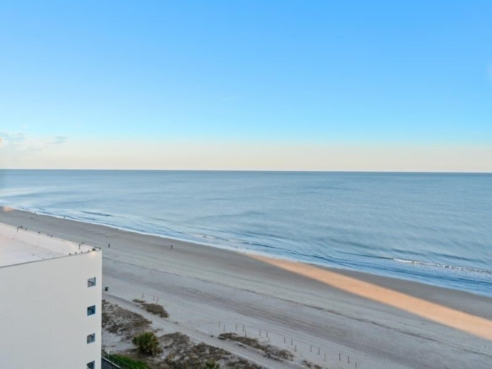 Condo, 2 Bedrooms