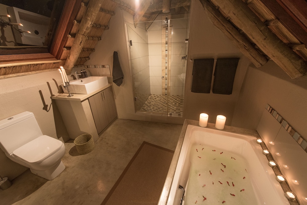 Ekhaya Suite 5 photo 3