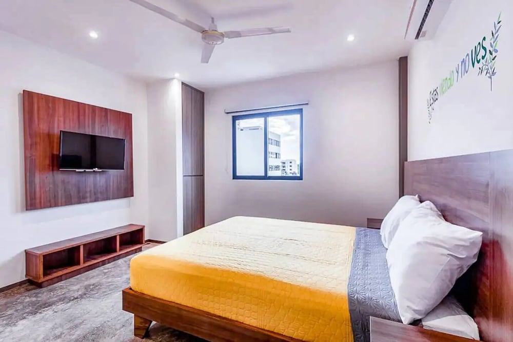 Deluxe Apartment, City View