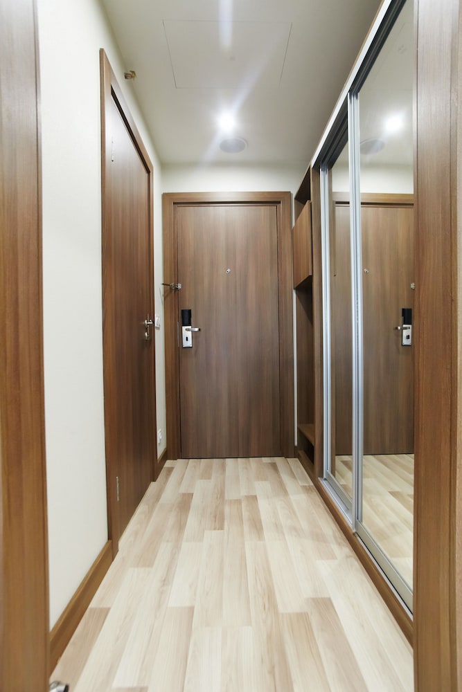 Deluxe Studio, Non Smoking, Park View photo 2