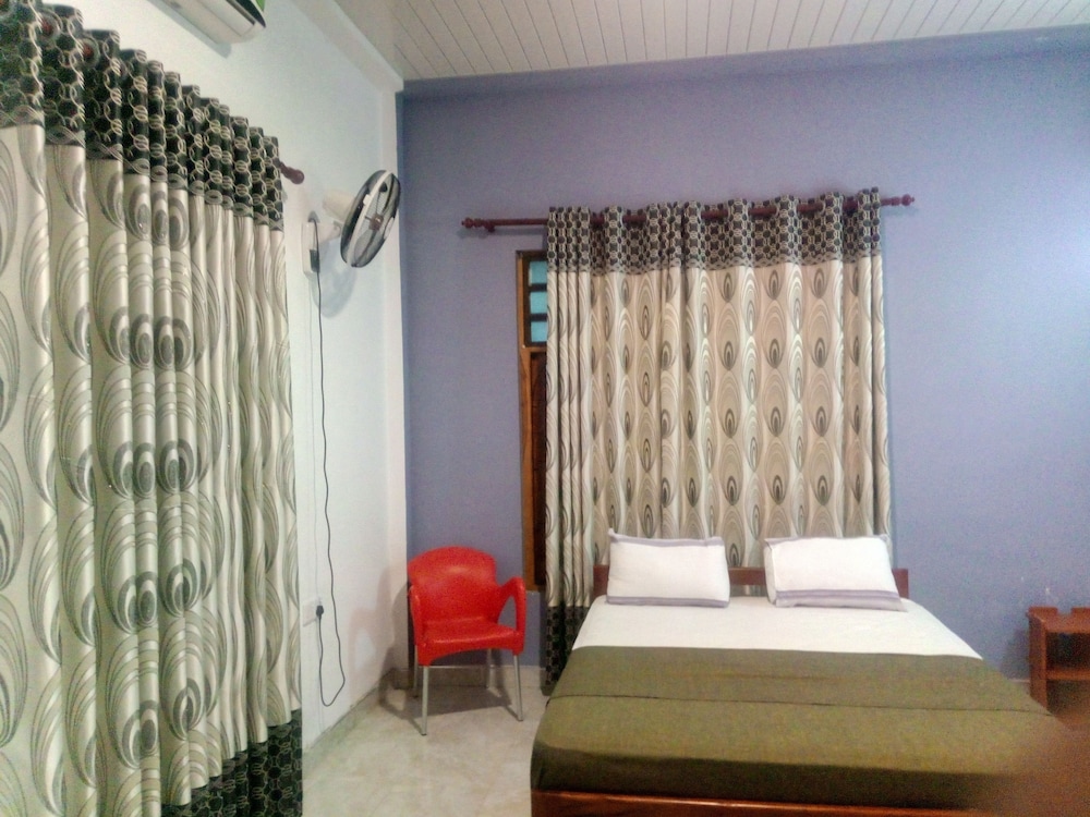 Deluxe Twin Room, 1 Queen Bed, Non Smoking photo 1