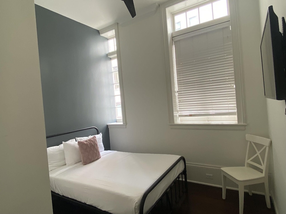 Basic Double Room