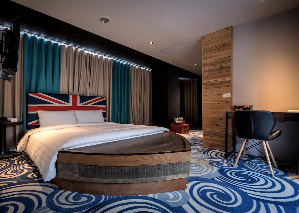 Signature Triple Room photo 3