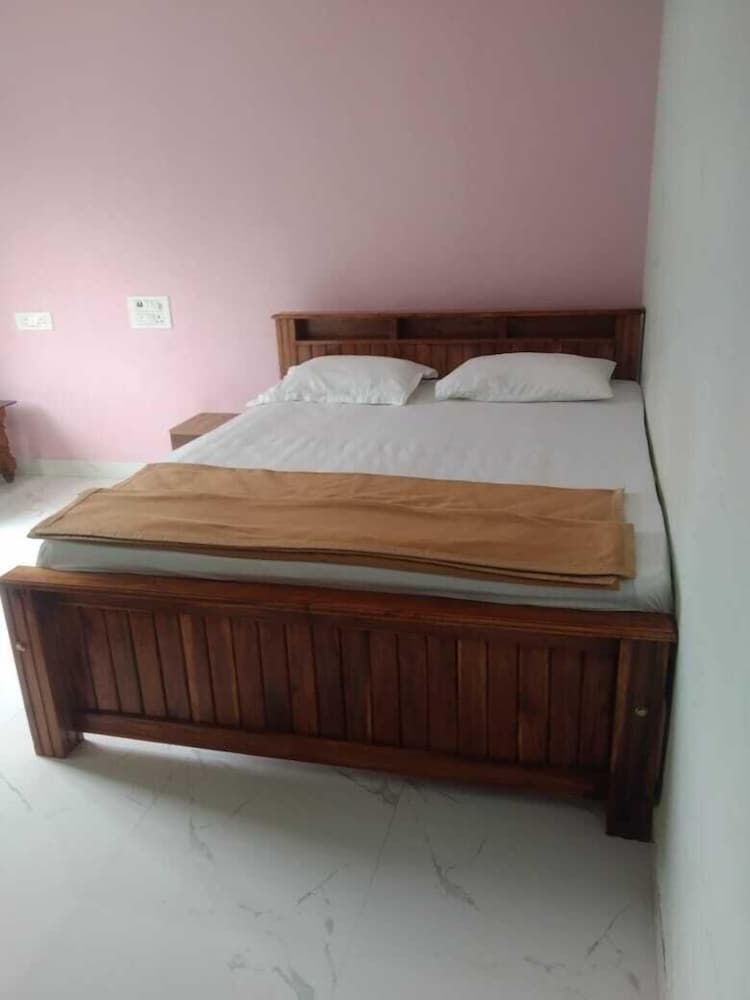 Standard Room photo 2