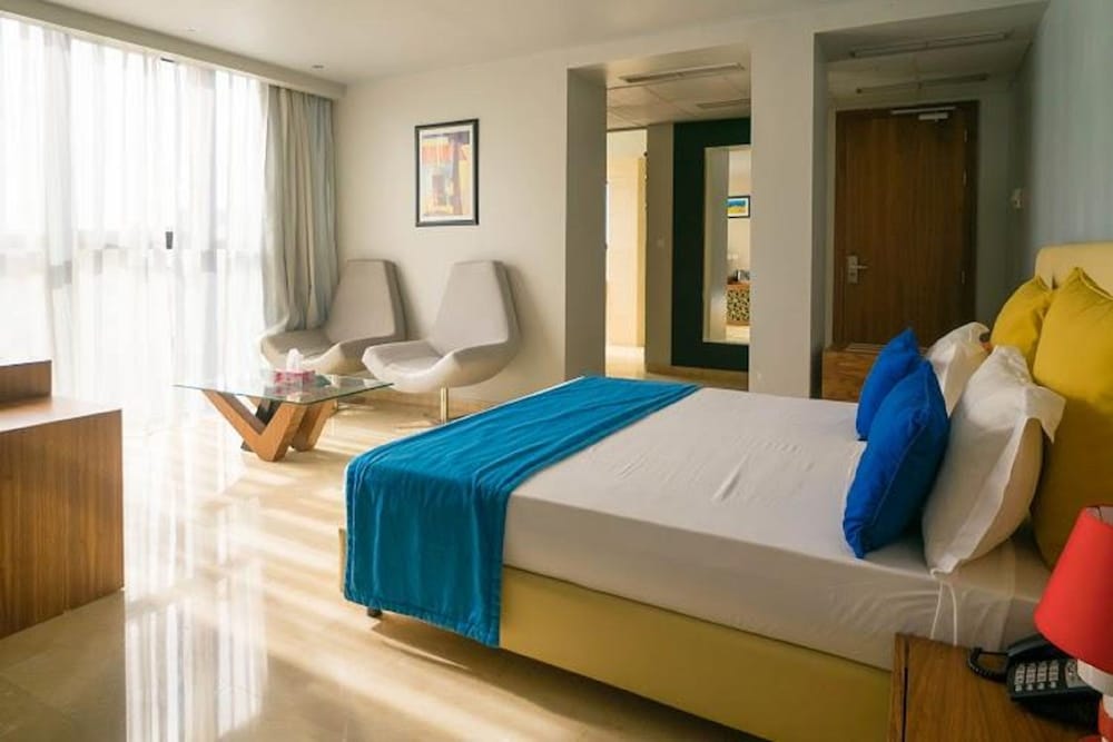 Executive Suite photo 1