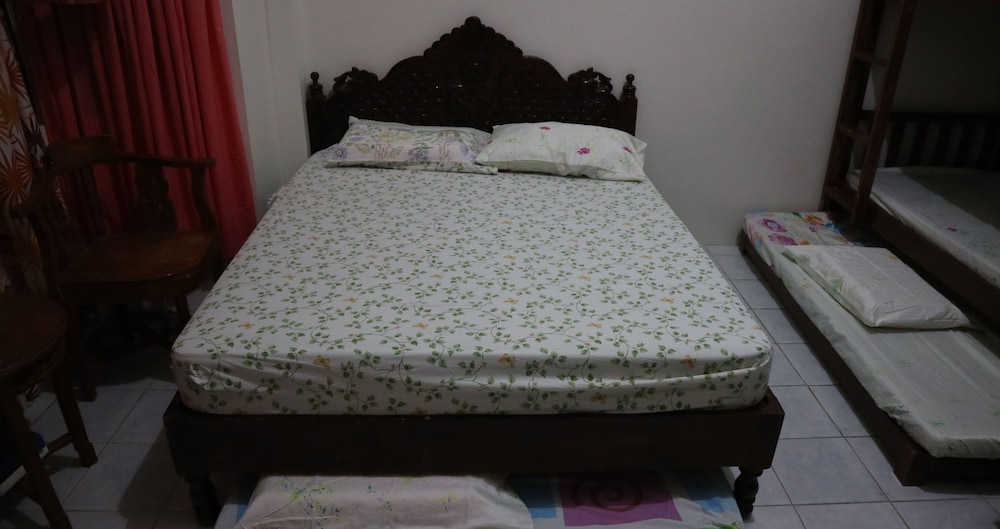 Barkada Room photo 1