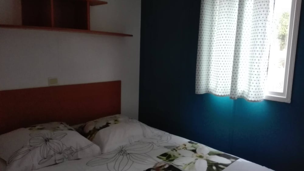 Mobile Home, 1 Bedroom - Photo 1