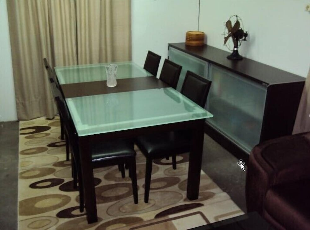 Villa photo 2