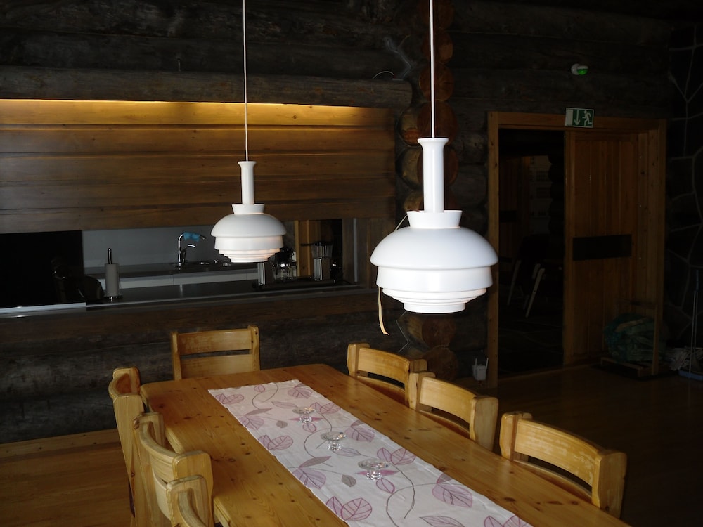 Luxury Chalet, Multiple Bedrooms, Sauna, Courtyard View photo 2