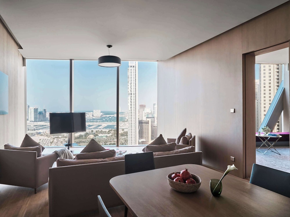 Premium Suite, 1 Bedroom thumbnail 5