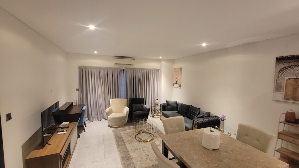 Premium Apartment photo 2