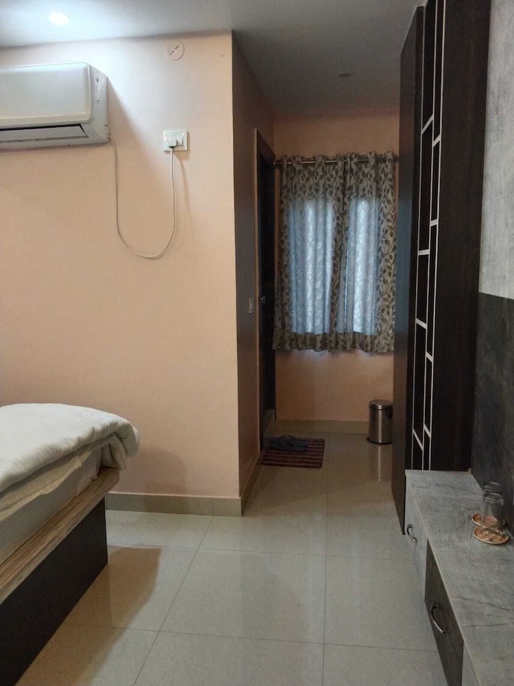 Luxury Room, City View photo 3
