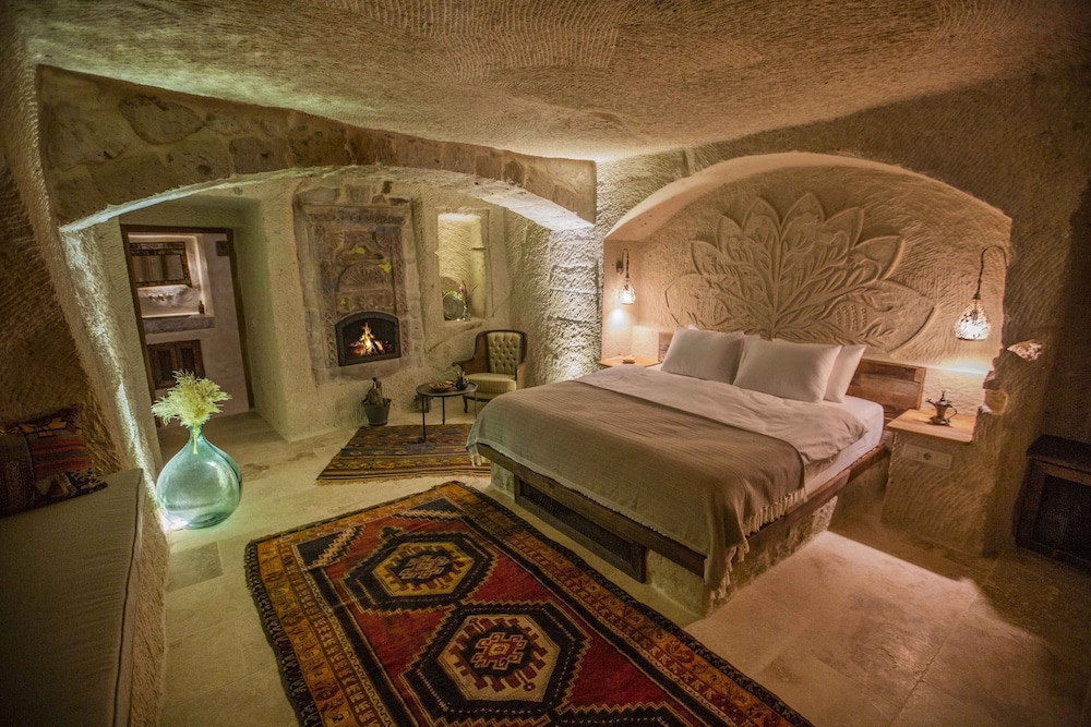 Deluxe Room - Photo 1