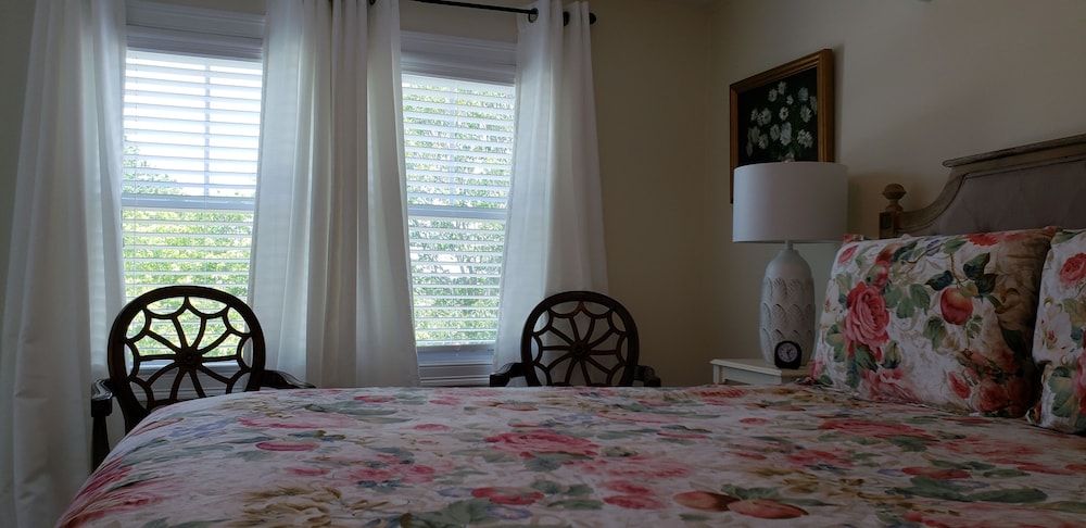 The Ogunquit Room photo 1