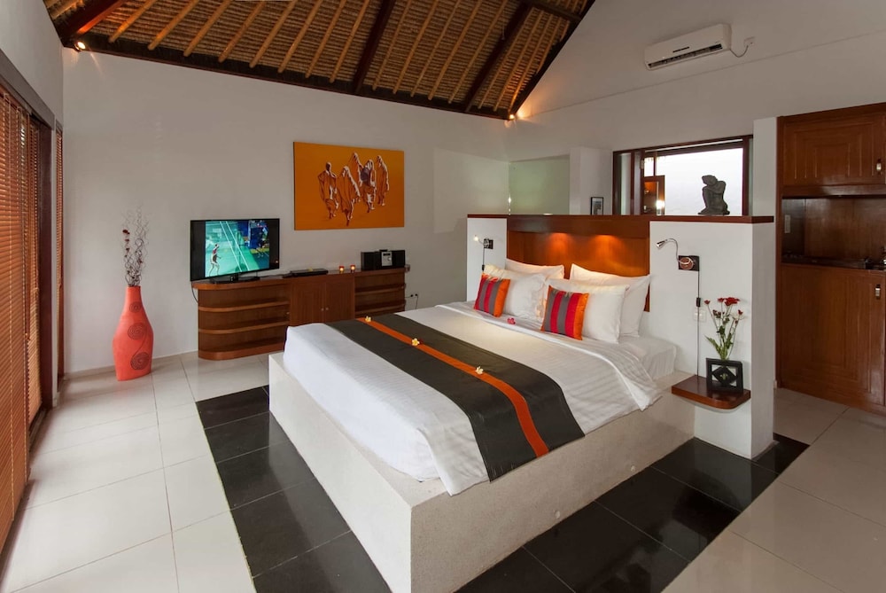Villa, 2 Bedrooms, Private Pool, Ocean View photo 2