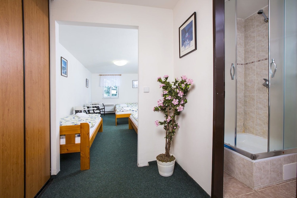 Family Room, Ensuite (5 Adults) photo 1