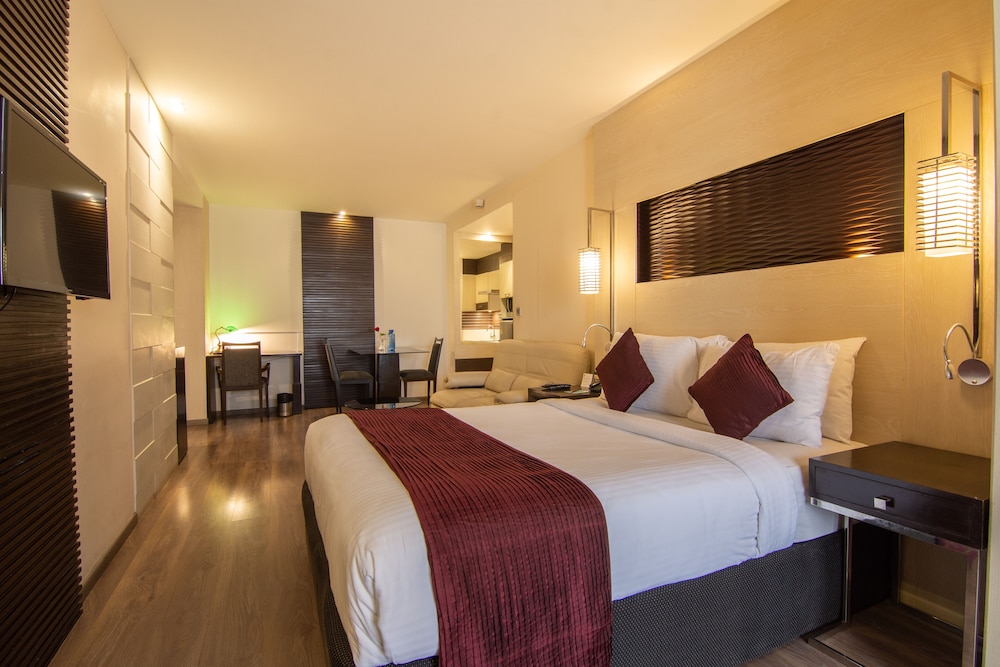 Premium Studio, 1 Queen Bed photo 1