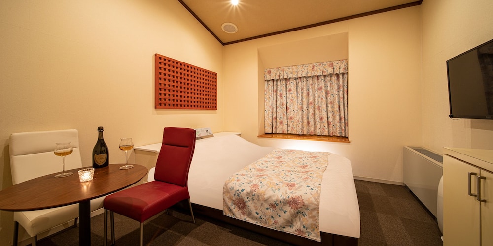 Economy Double Room, Smoking