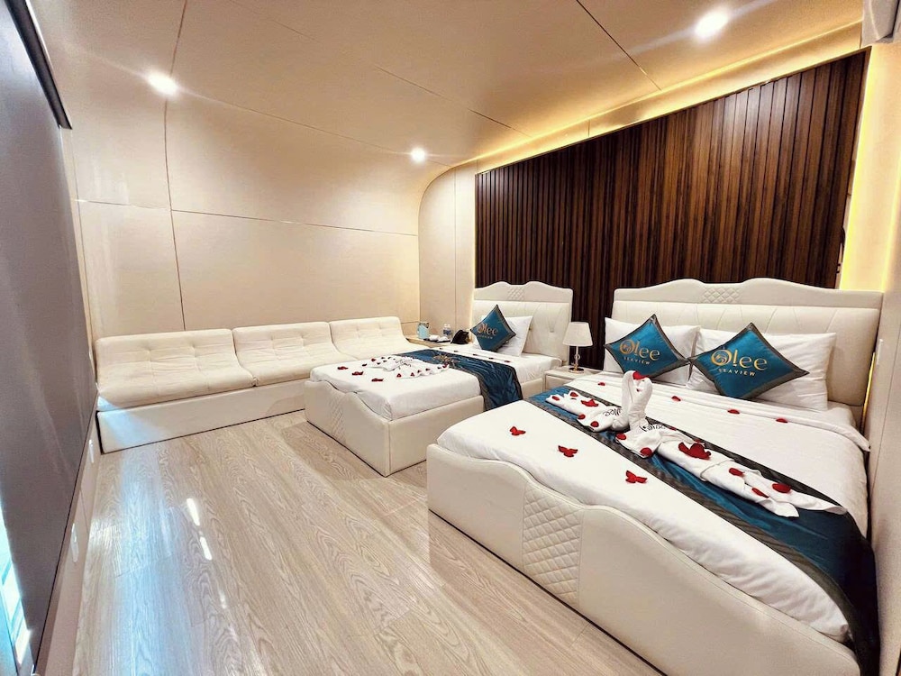 Senior Triple Room